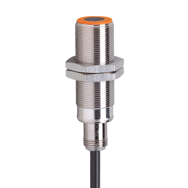 IG7104: Induktiver Sensor; M18 x 1 / L = 60 mm; Schaltabstand 5 mm bündig einbau