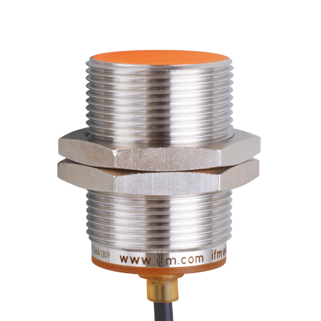 IIS244: Induktiver Sensor; M30 x 1,5 / L = 45 mm; Schaltabstand 15 mm bündig ein