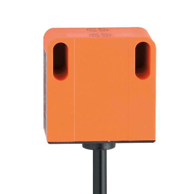 IN0137: Induktiver Sensor; 40 x 26 x 40 mm; Schaltabstand 4 mm nicht bündig einb