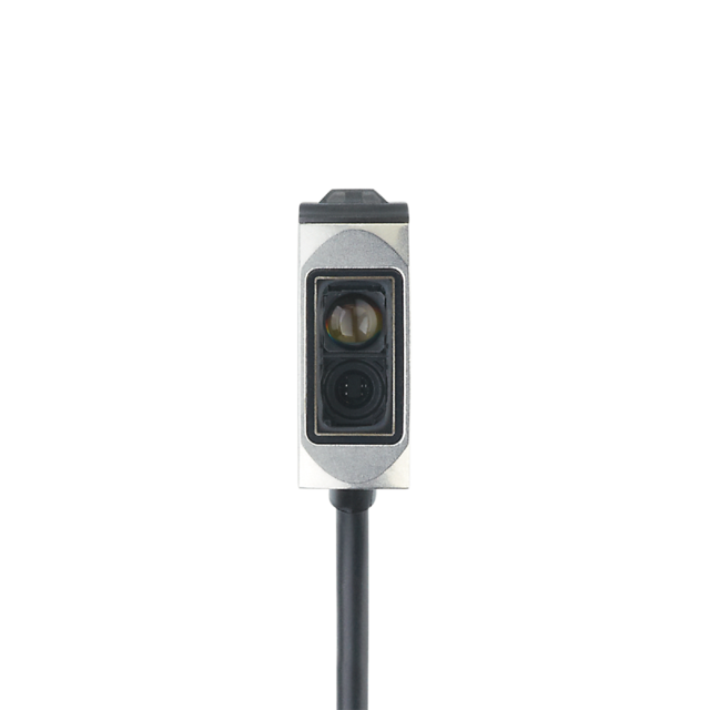 O6S401: Einweglichtschranke; Rotlicht; 10 m; IP 65; IP 67; IP 68; 5 m PUR-Kabel