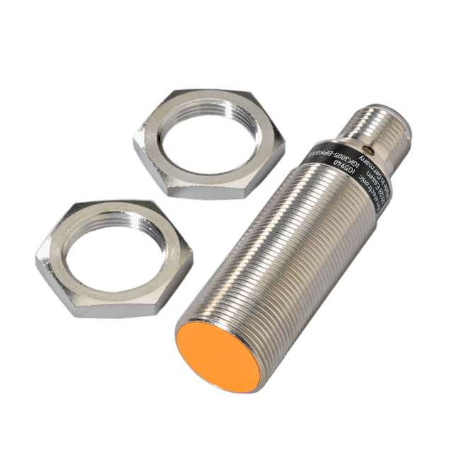 IG5940: Induktiver Sensor; M18 x 1 / L = 60 mm; Schaltabstand 5 mm bündig einbau