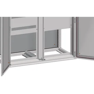 Schneider Electric NSYSMP2D4 – PanelSeT SF-Adaptersatz für 2-türige Anreihschränke, 400x40…